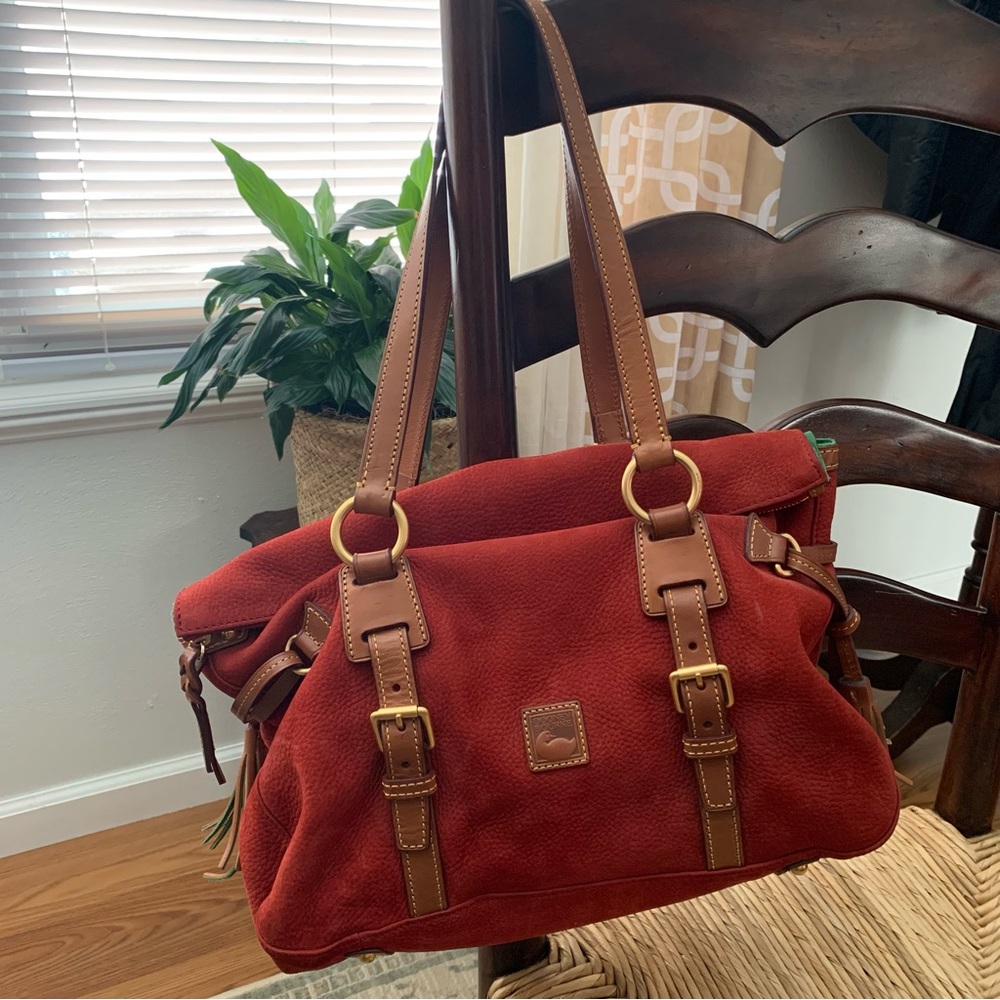 Dooney and Bourke double strap tassel leather satchel handbag in wine - Picture 2 of 13